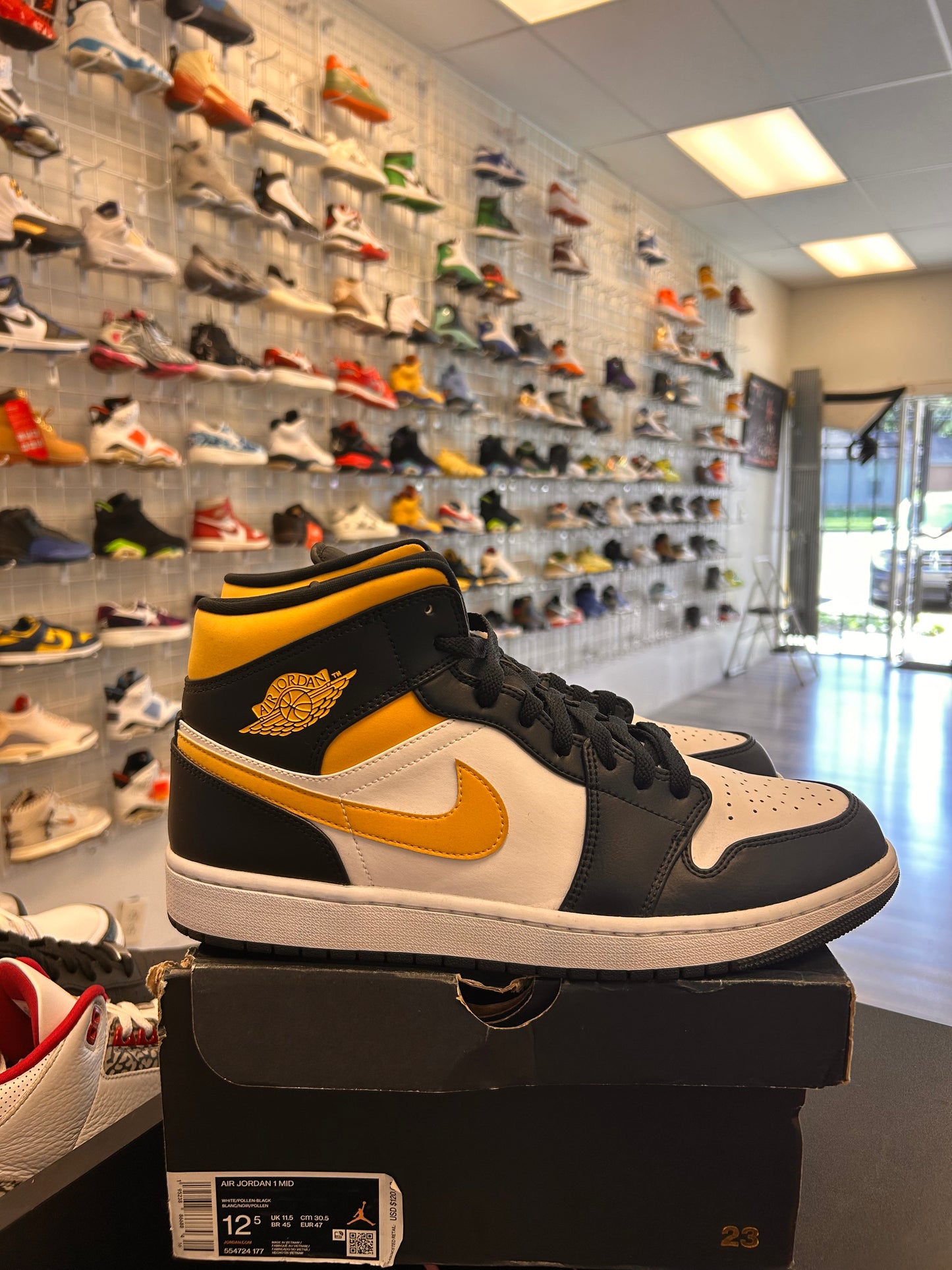 Yellow Mid 1s Size 12.5