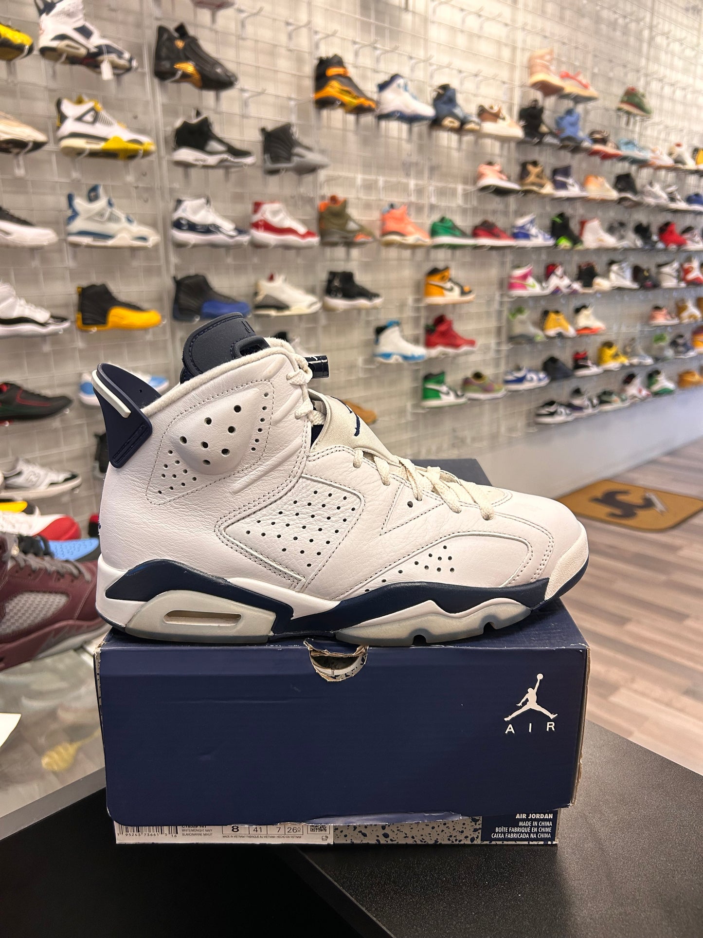 Midnight Navy 6s Size 8