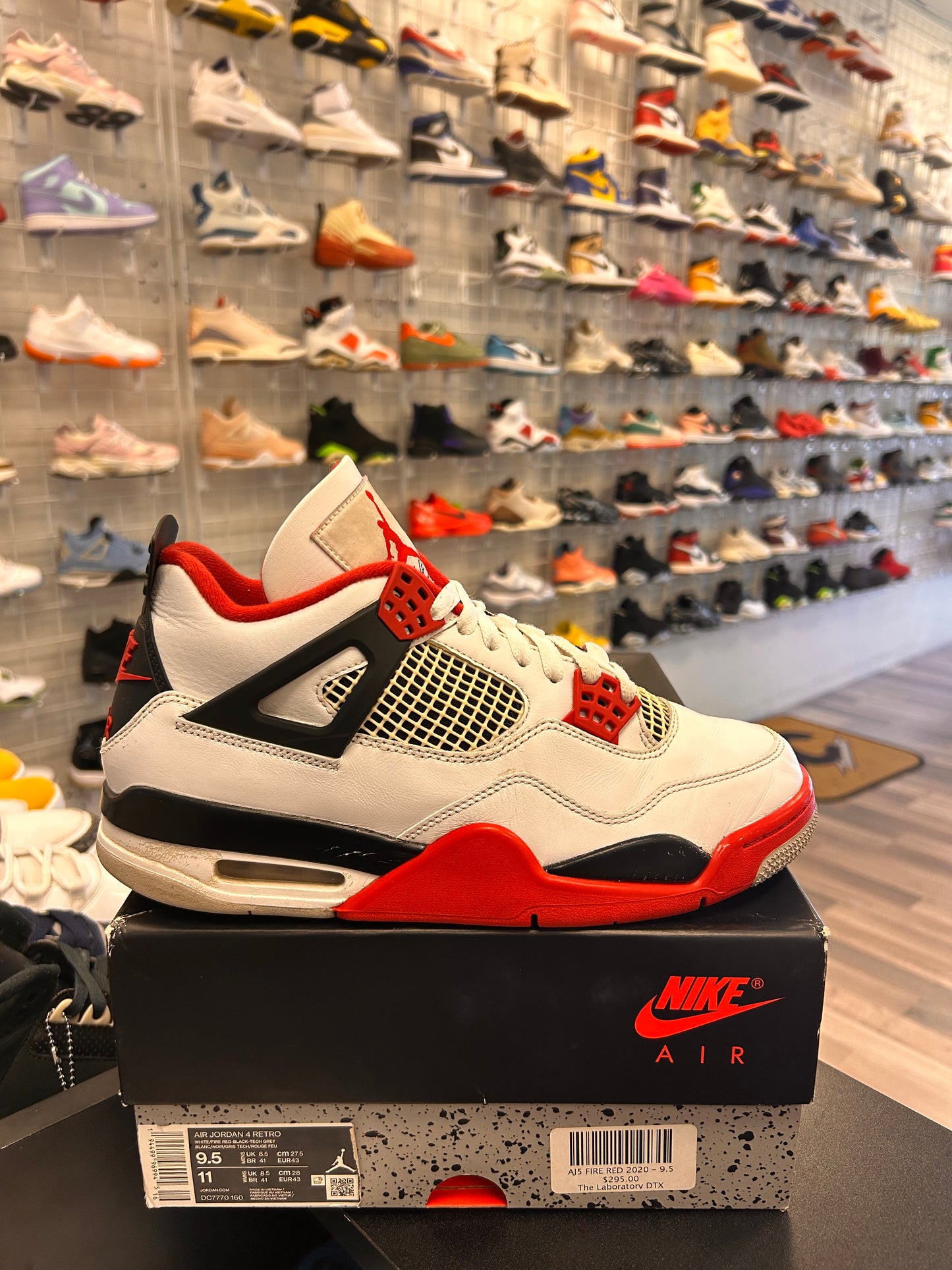 Fire Red 4s Size 9.5