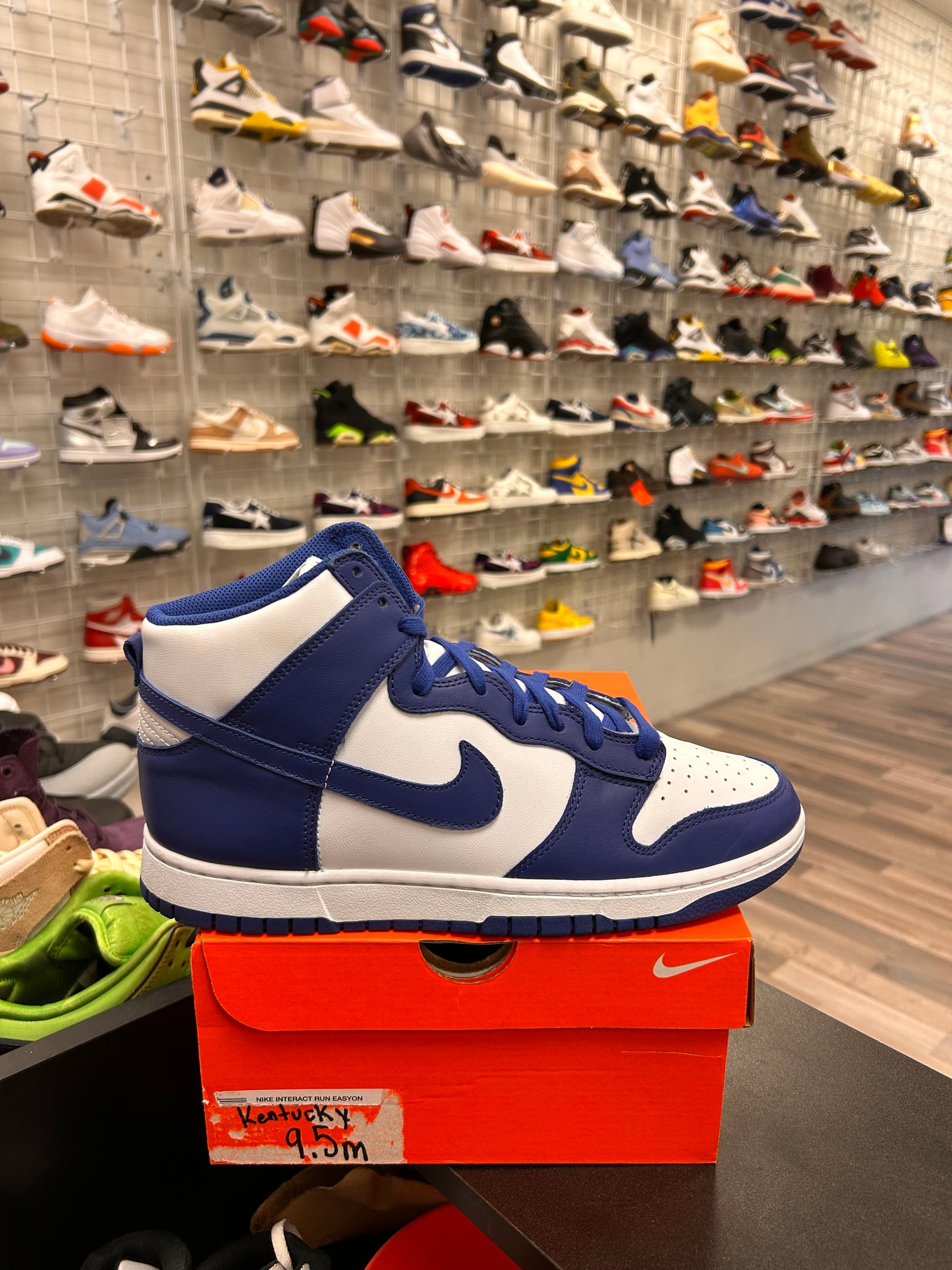 Kentucky Dunk High Size 10.5