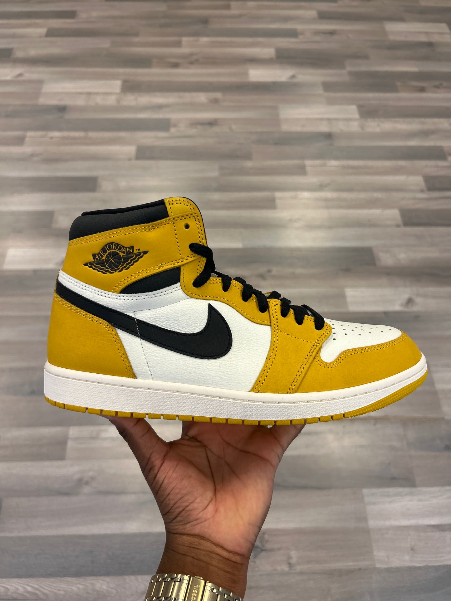 Yellow Ochre 1s Size Mismatch Size 11.5/12