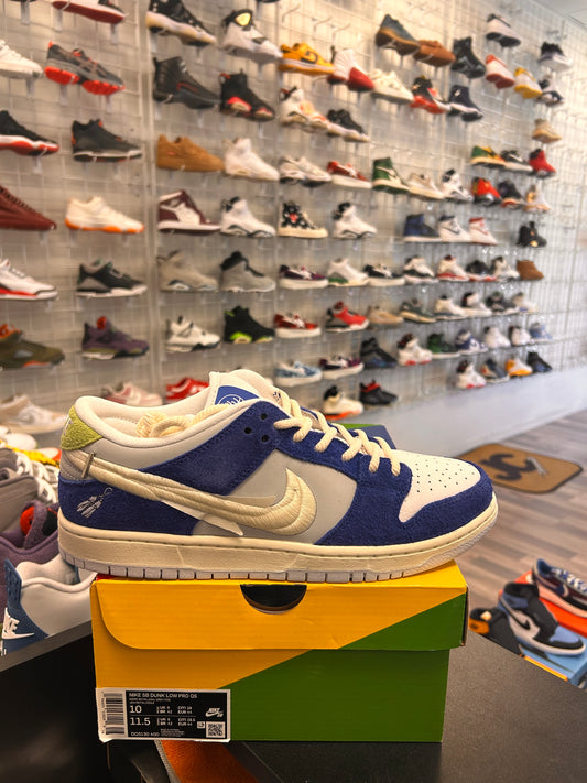 Sb Dunk Flysteerwear Size 10