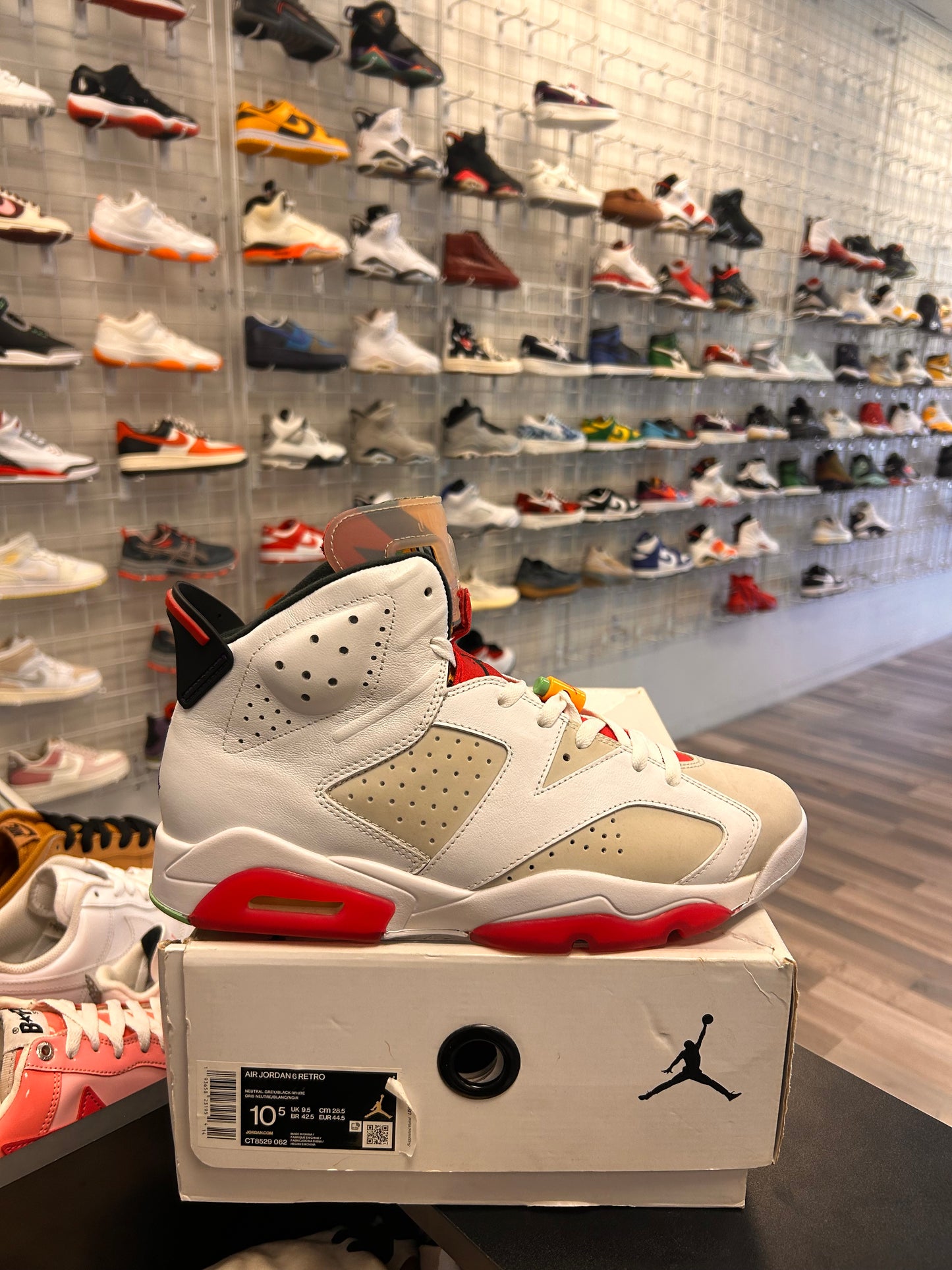 Hare 6s Size 10.5